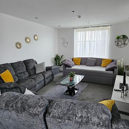 Deluxe Apartment Sleeps Up To 6 Leicester Exterior foto